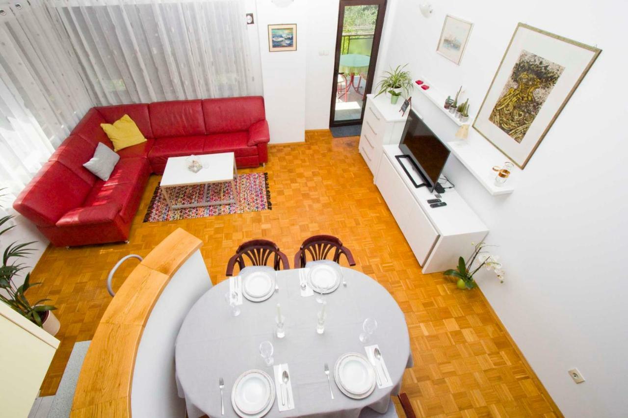 Apartments Besker Makarska Eksteriør billede