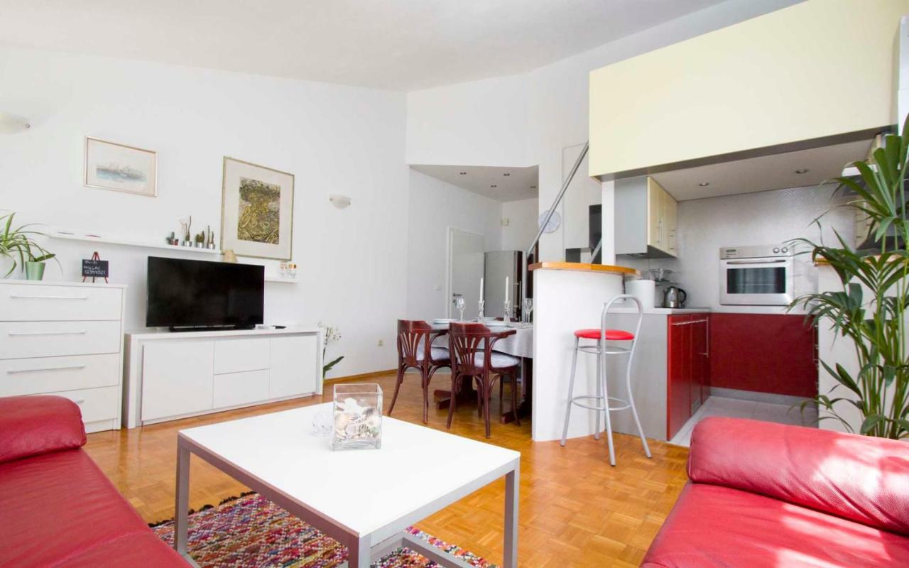 Apartments Besker Makarska Eksteriør billede