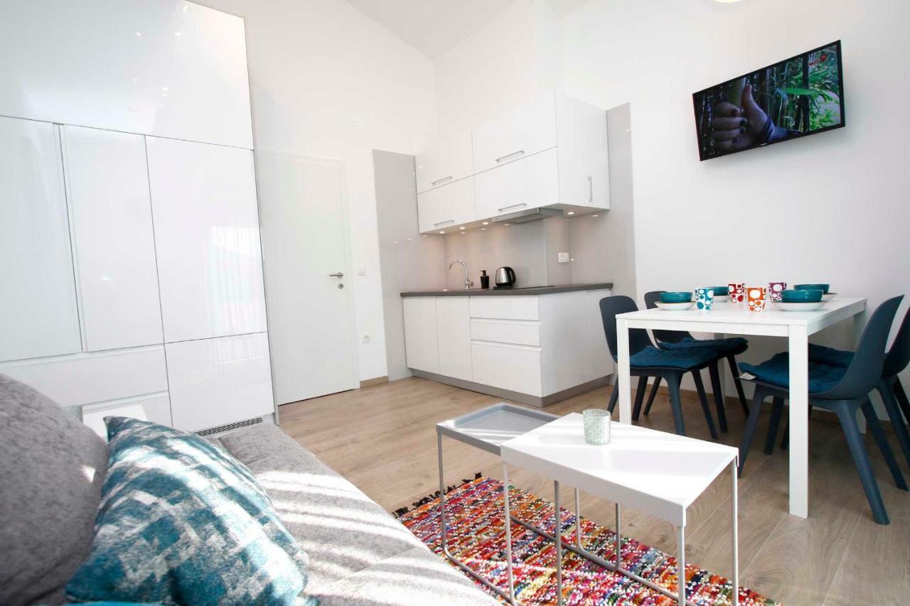 Apartments Besker Makarska Eksteriør billede